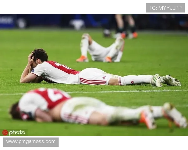 球迷骚乱引发逆转奇迹终场前胜负手的震撼剧情 球迷骚乱引发逆转奇迹终场前胜负手的震撼剧情